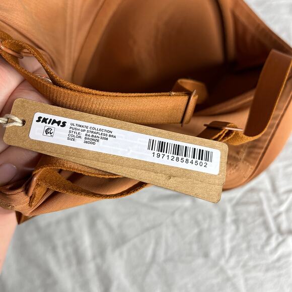 Skims Ultimate Collection Push-Up Strapless Bra Size 38DDD Bronze NWT - Picture 4 of 7
